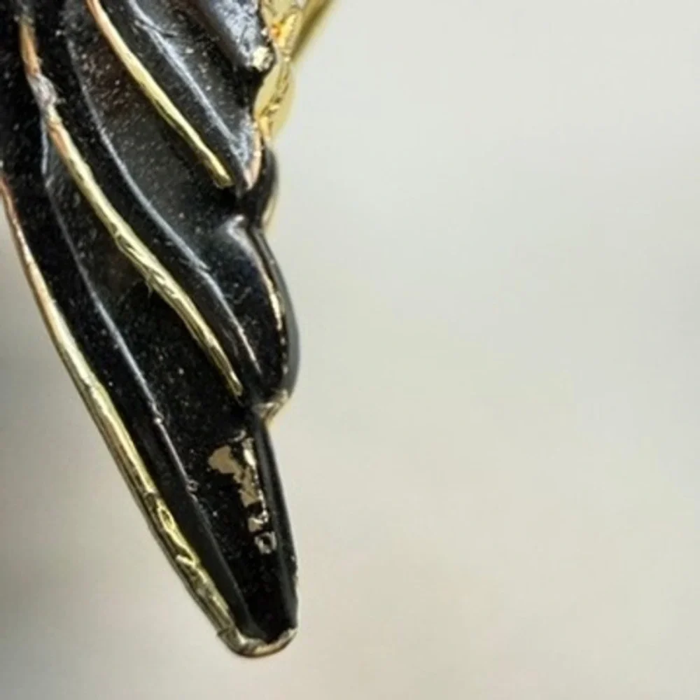 Vintage Black Enamel Gold Tone Bird Brooch 1.75